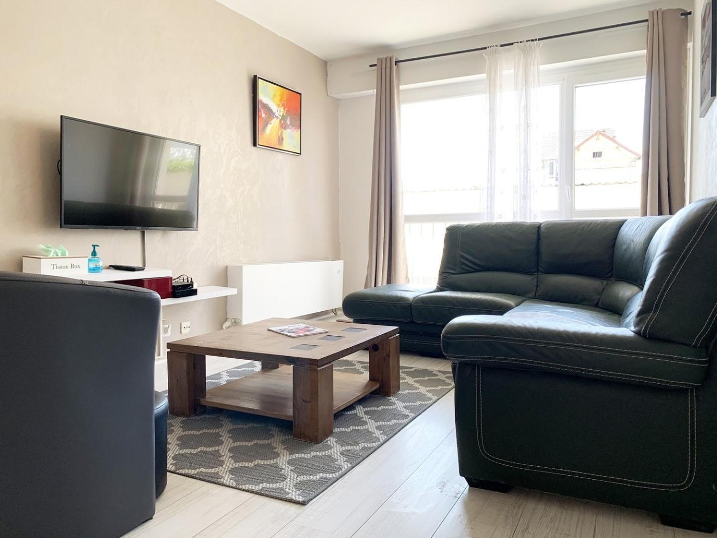 Le Mainvillois - Parking Included Apartment Mainvilliers  Luaran gambar